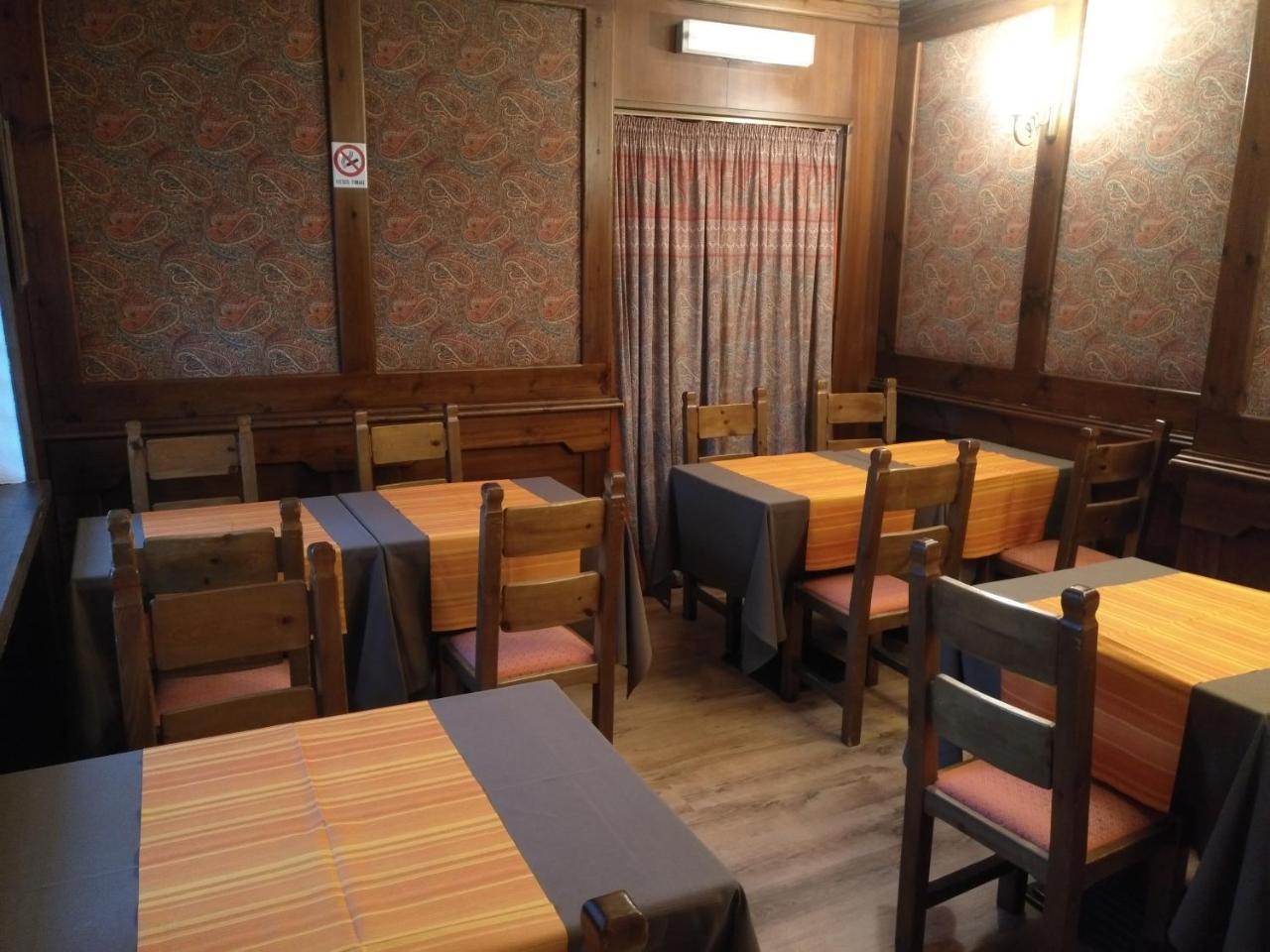 落叶松酒店 巴多尼奇亚 外观 照片